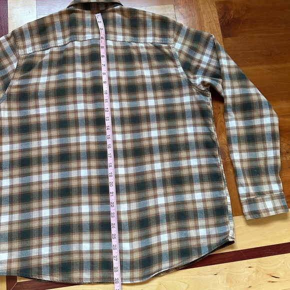Patagonia Fjord flannel long sleeve button up organic cotton lightweight shirt - Picture 7 of 9